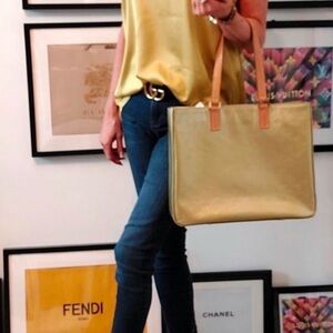 Authentic LV Houston patent leather bag